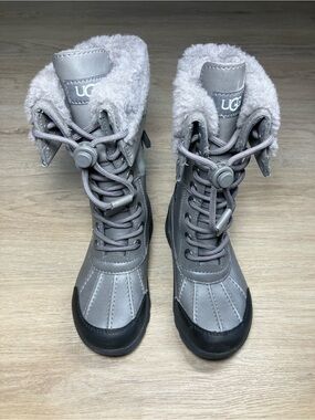 UGG Butte II CWR waterproof winter boots size 11C